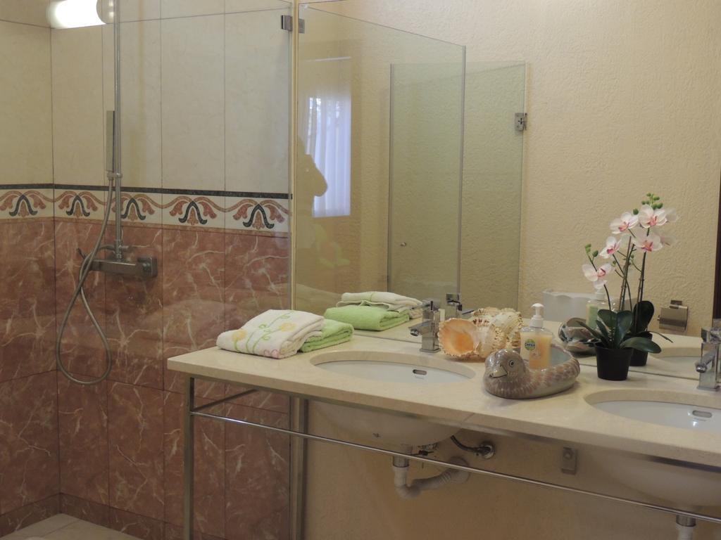 Studio Flat With Pool Funchal  Szoba fotó